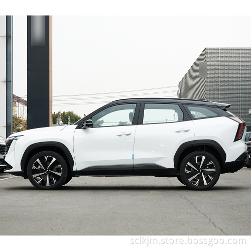 2023 Лучшие продажи Geely Boyue дешевые подержанные автомобили из Китая Пять дверей и пять мест. Небольшой внедорожник